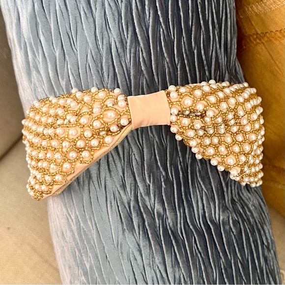 Blush Gold Beaded and White Pearl Tudor Style Headband Cap 🌿🌟 - Picture 3 of 7